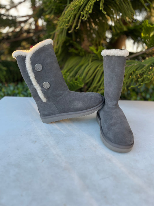 Koolaburra by Ugg Boots Womens Size: 6