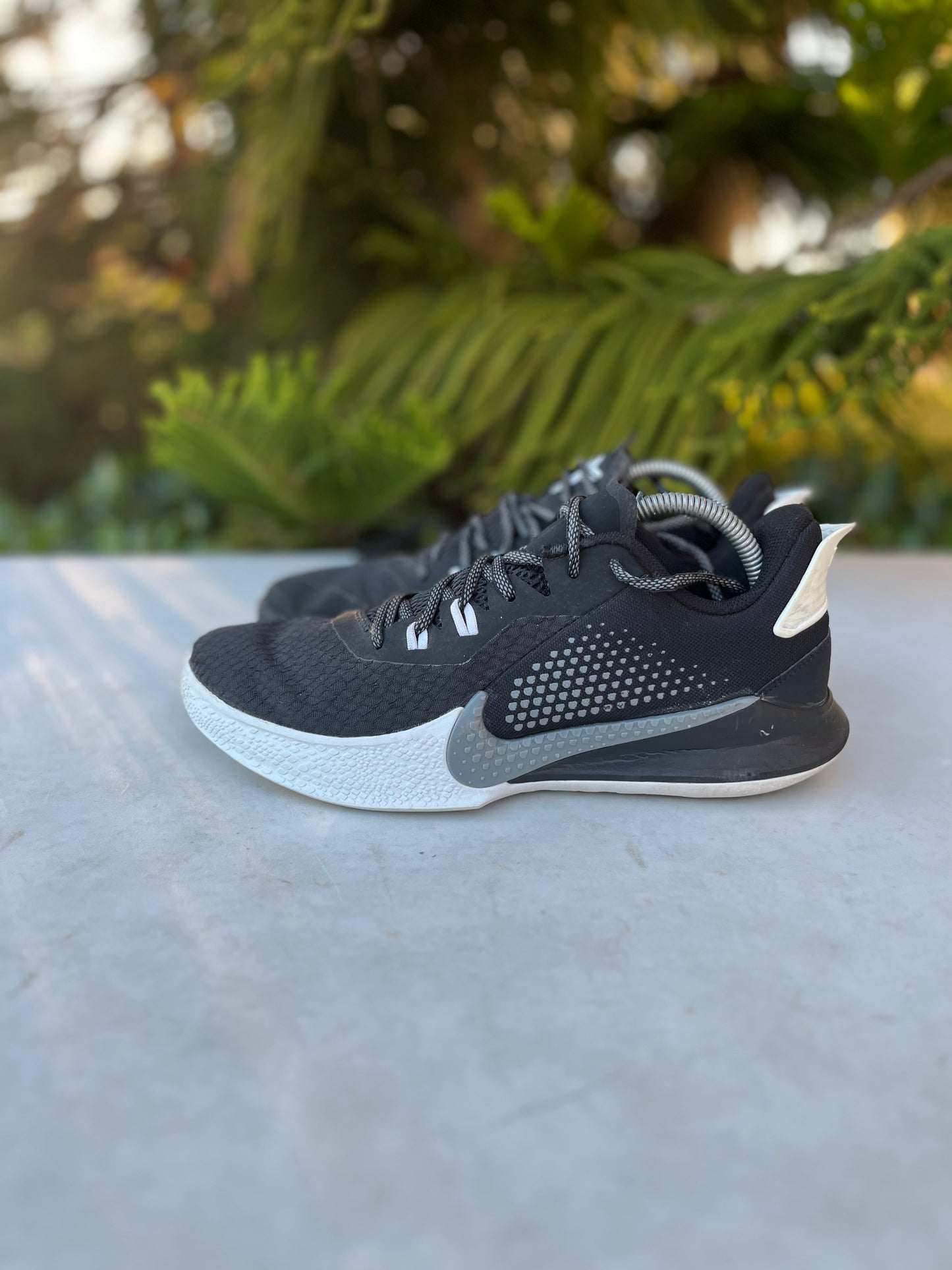 Nike Mamba Fury Snakeskin Basketball Shoes (Mens Size: 8.5) (Womens Size: 10)