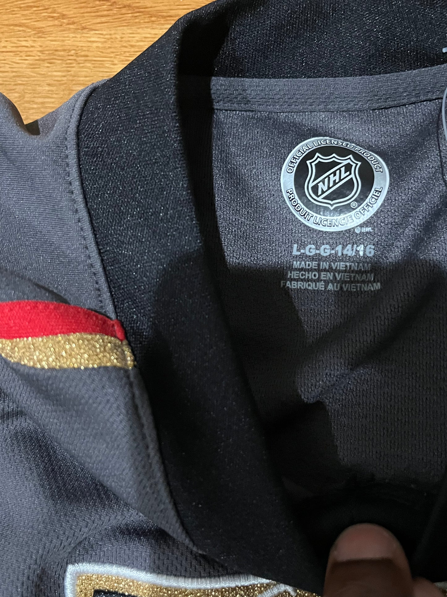 Las Vegas Golden Knights Hockey Jersey by NHL Youth Boys Size: 14/16