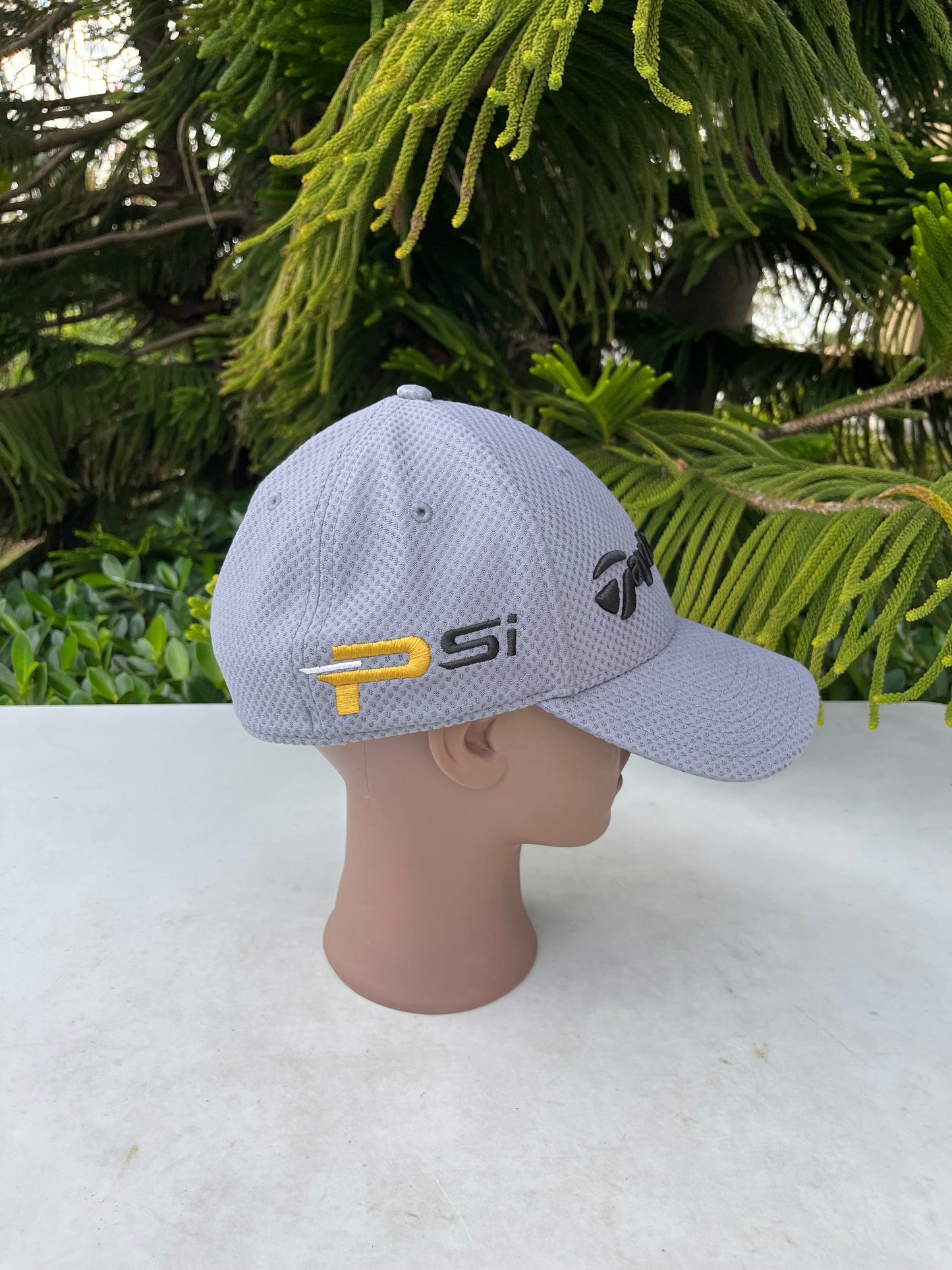 TaylorMade Caps Lot of 2 Mens Size: Large/X-Large