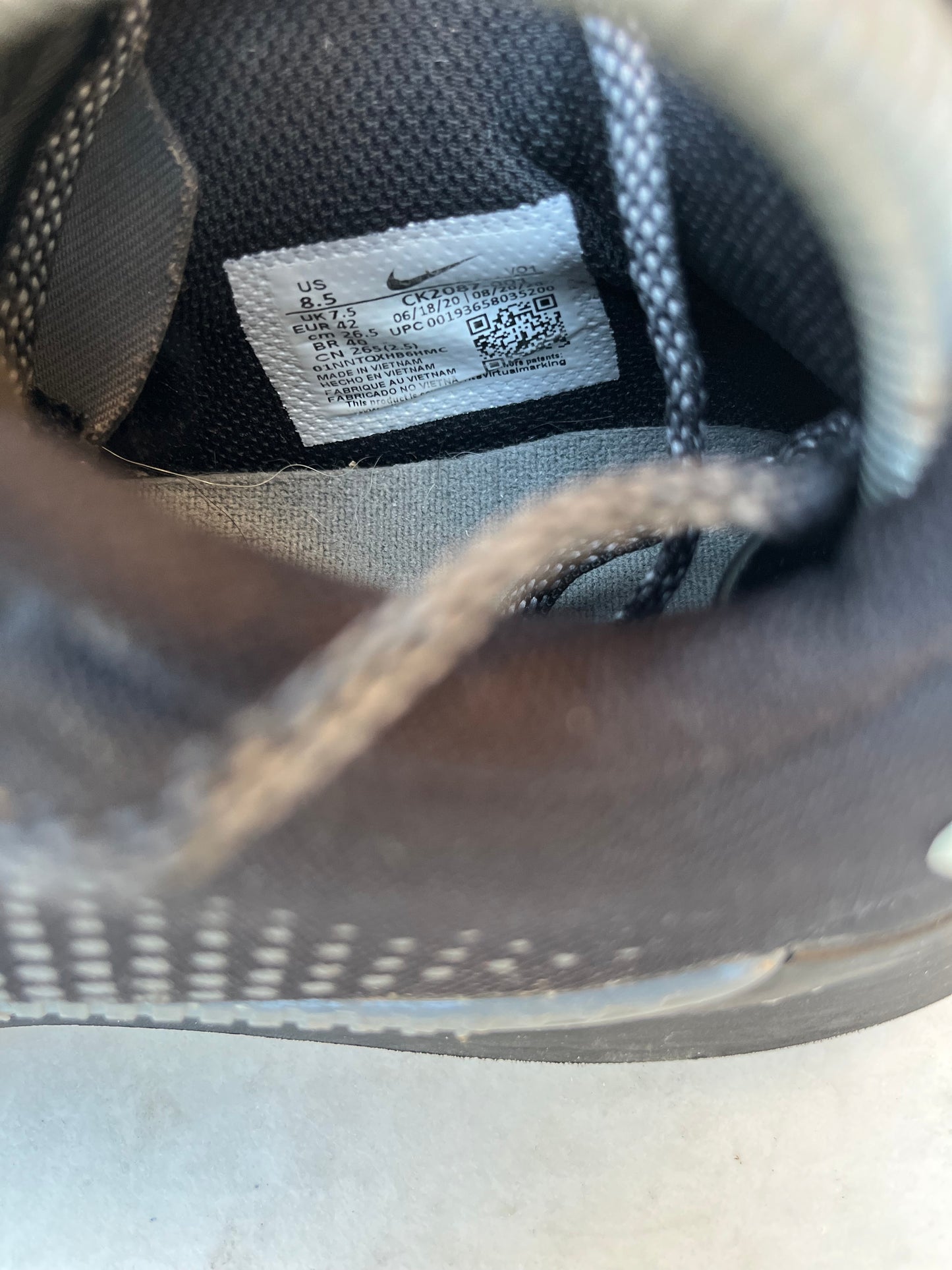 Nike Mamba Fury Snakeskin Basketball Shoes (Mens Size: 8.5) (Womens Size: 10)