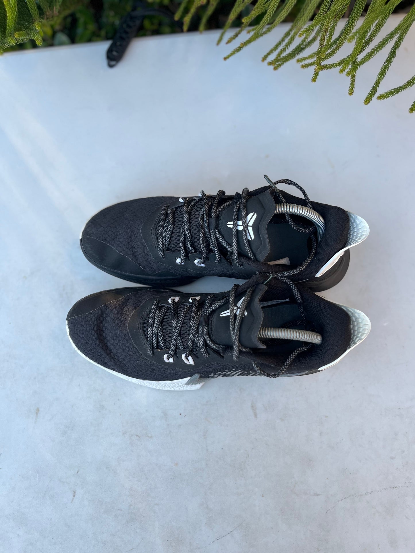 Nike Mamba Fury Snakeskin Basketball Shoes (Mens Size: 8.5) (Womens Size: 10)