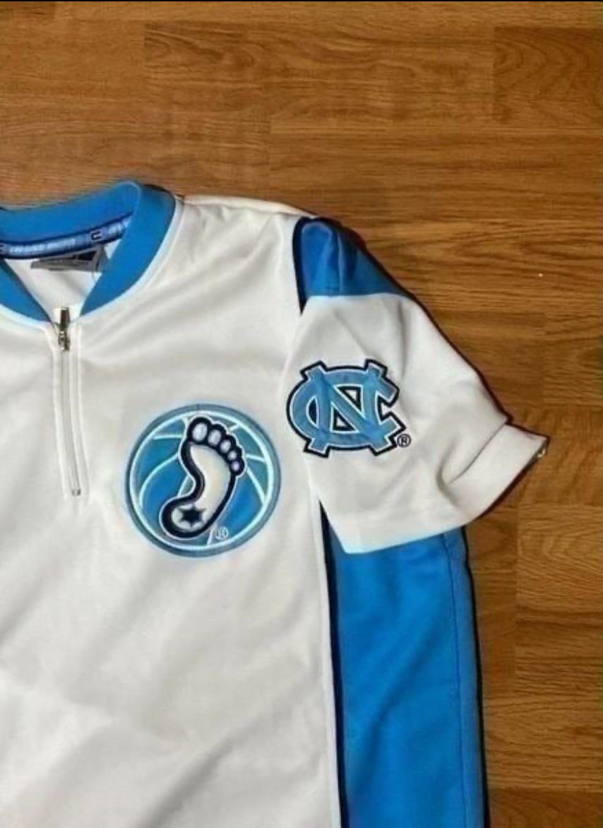 UNC Tarheels Shooting Shirt 1/4 Zip Boys Size: 16-18 (XL)