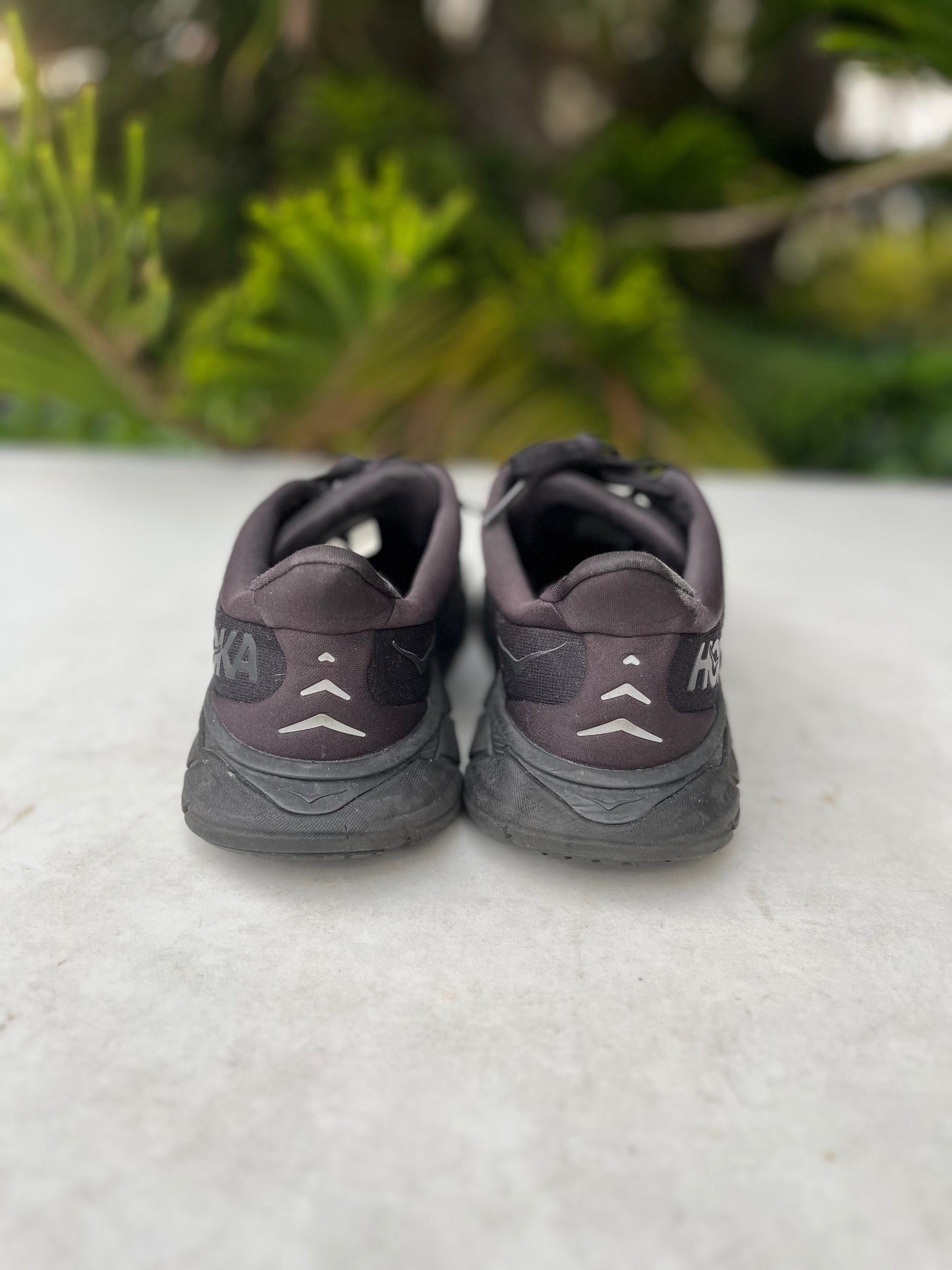 Hoka One One Warahi 6 Running Shoes Boys Size: 6Y