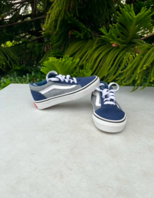 Vans Old Skool Low Shoes Kids Size: 12C