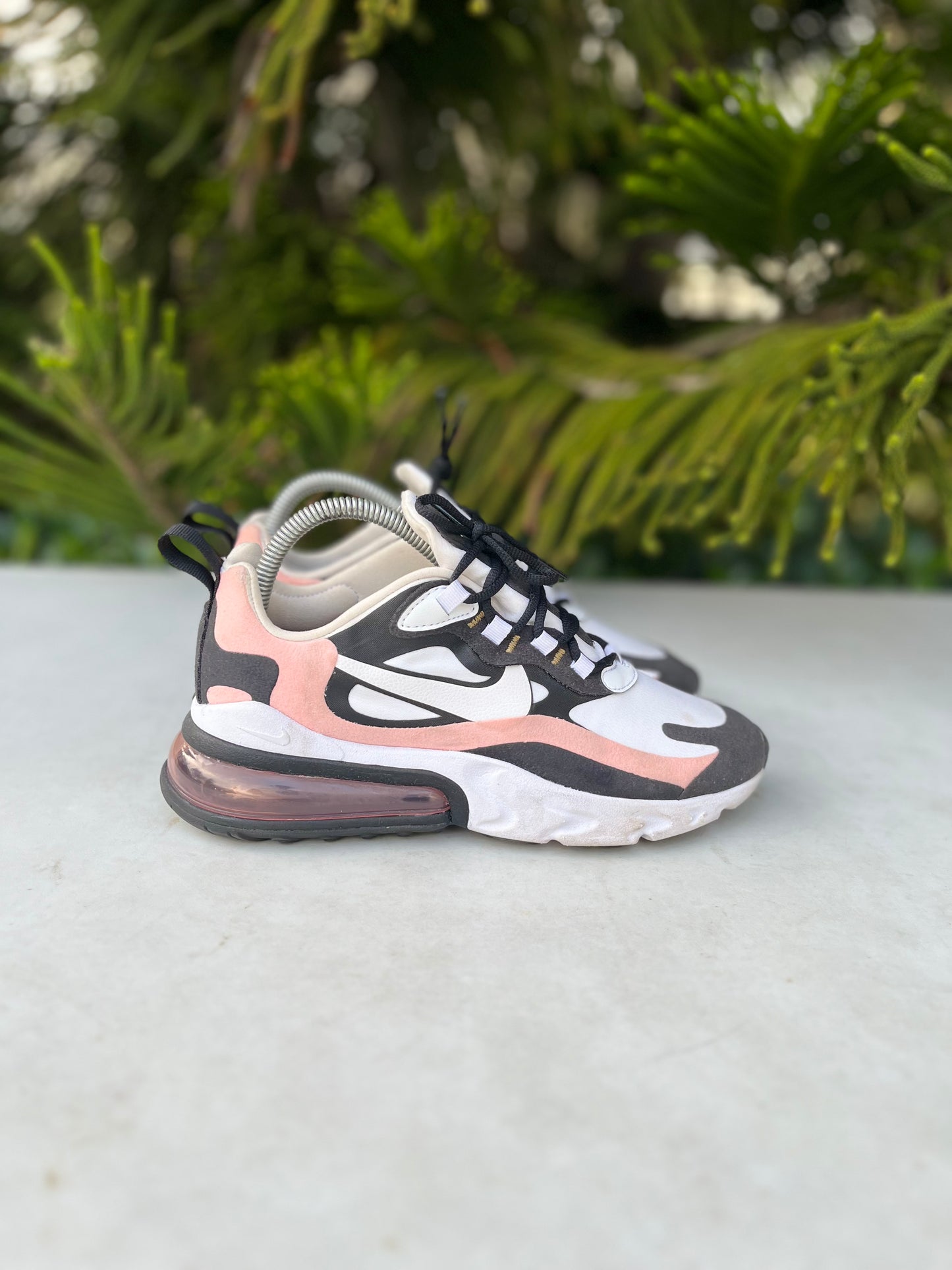 Nike Air Max React 270 Running Shoes Womens Size: 7