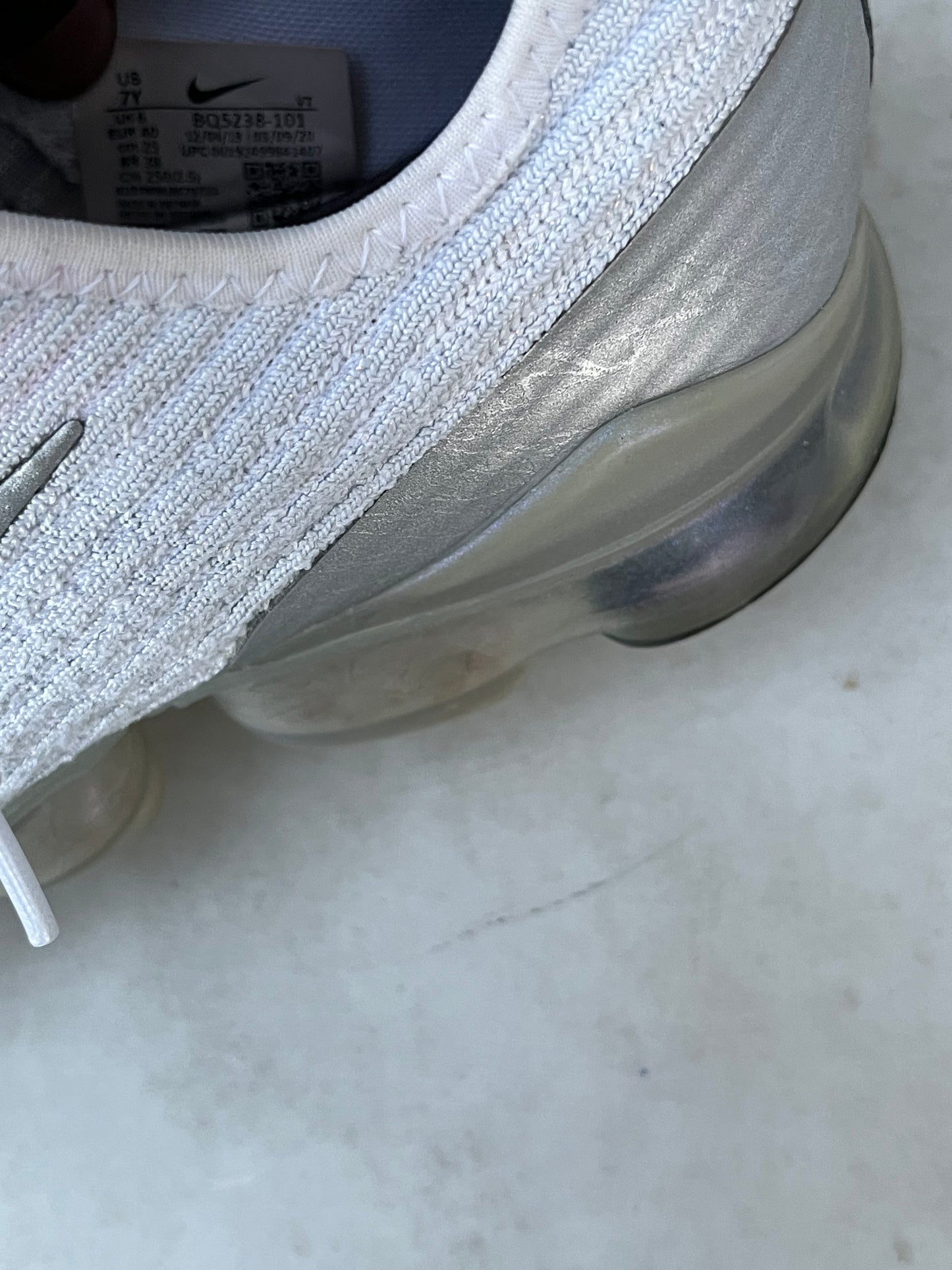 Nike Air VaporMax FlyKnit Running Shoes (Boys: 7Y) (Womens: 8.5)