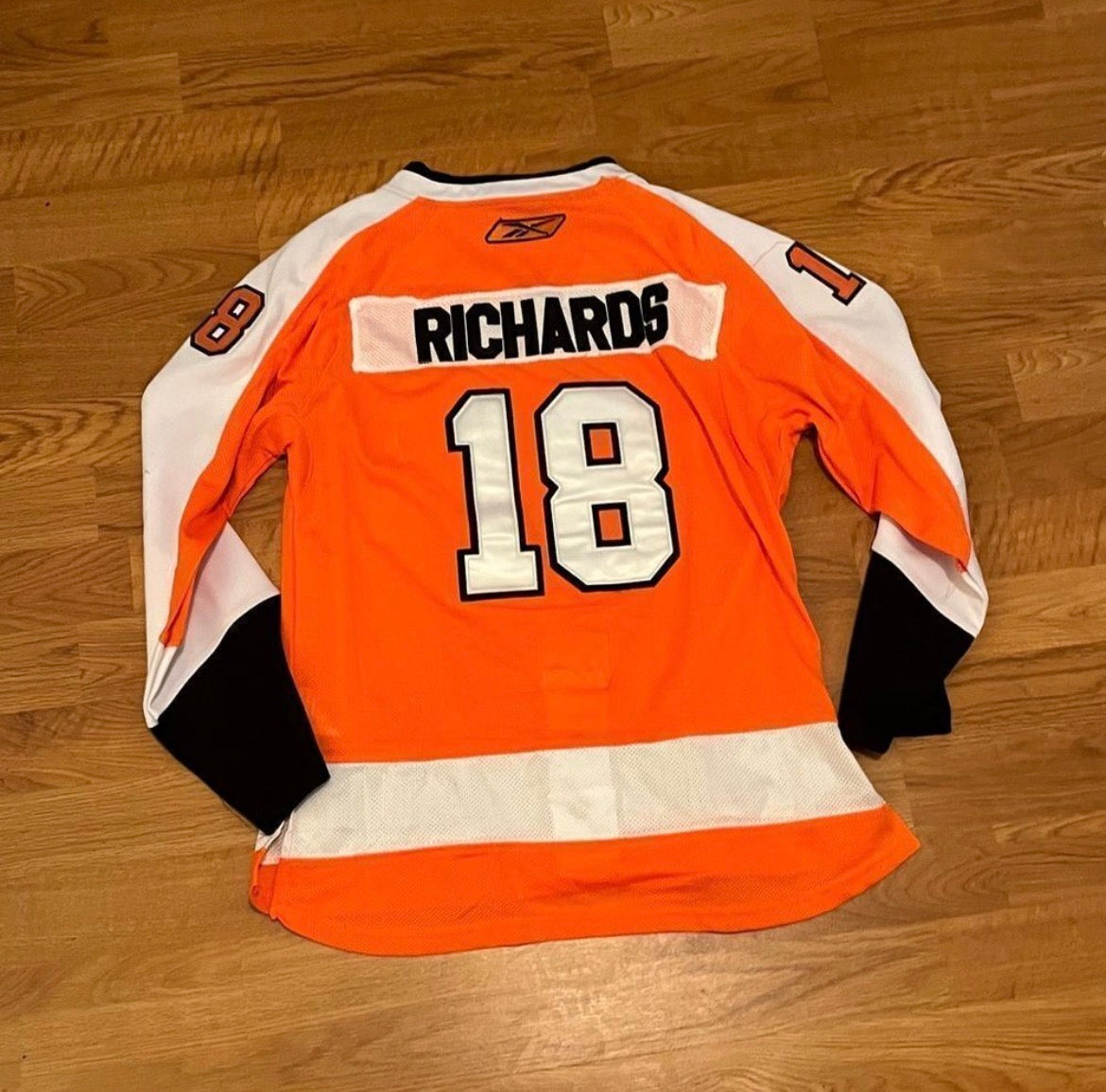 Philadelphia Flyers Hockey Jersey Mike Richards Womens Size: Large