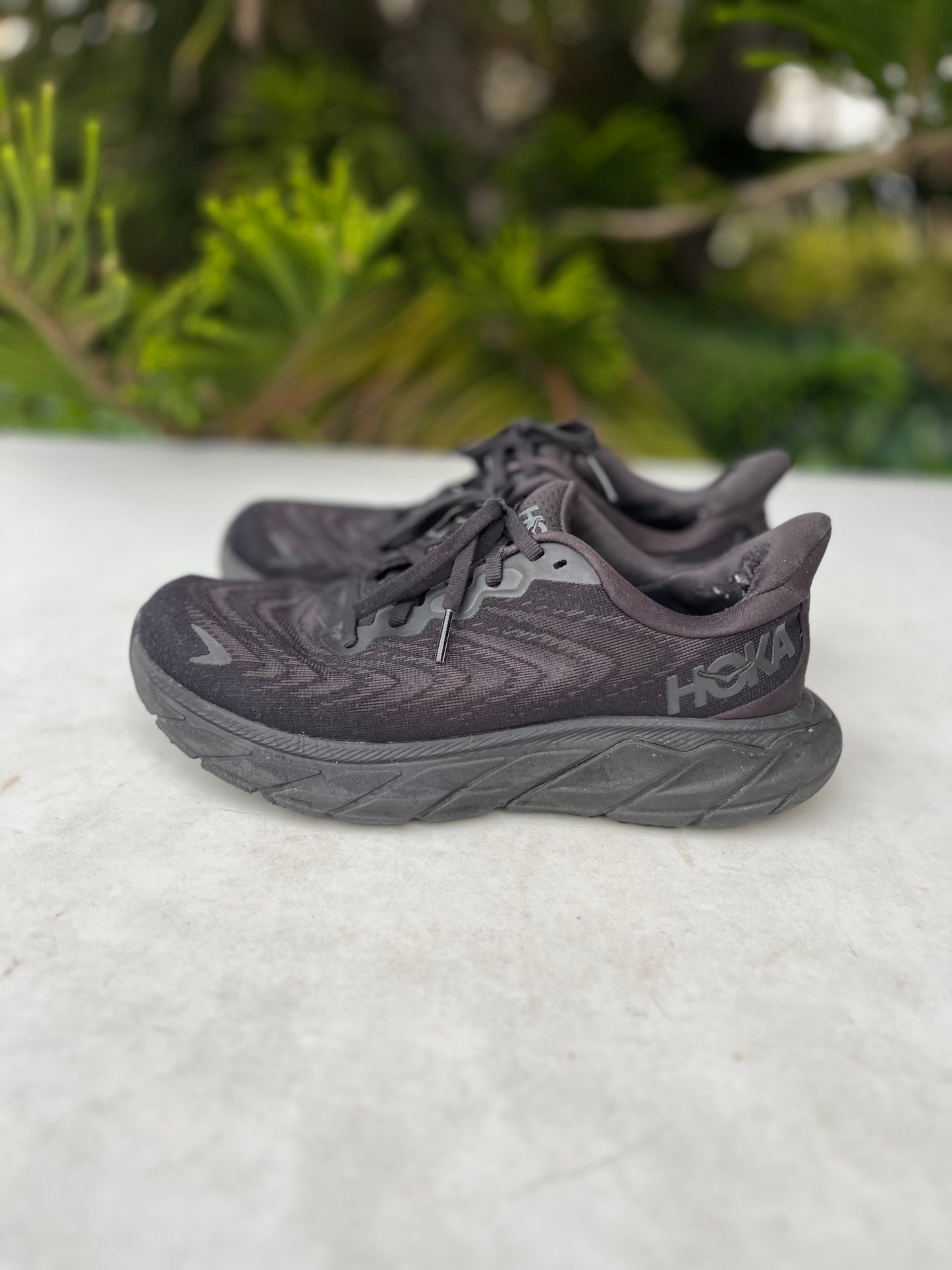 Hoka One One Warahi 6 Running Shoes Boys Size: 6Y