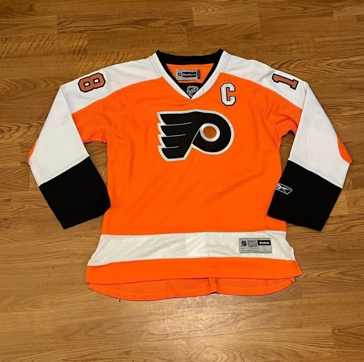Philadelphia Flyers Hockey Jersey Mike Richards Womens Size: Large